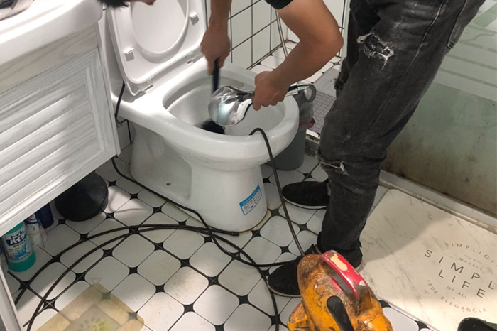 河东区街道疏通下水道